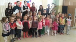 «Знакомство с музыкальными инструментами в детском саду «Колосок»