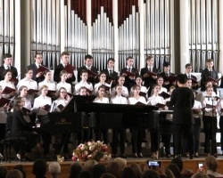 Академический смешанный хор колледжа стал лауреатом I степени XVI Международного  конкурса хоровых коллективов и вокальных ансамблей «Поющий мир» имени Ю. Фалика
