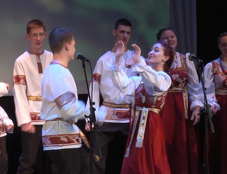 В СГК имени Л.В. Собинова прошел отчетный концерт студентов специальности Сольное и хоровое народное пение