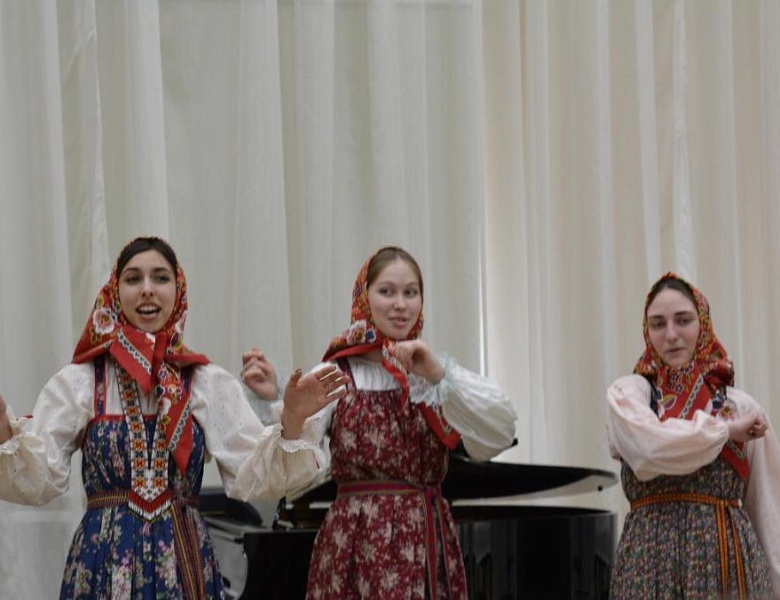 Выпускники музыкально-эстетического лицея имени А. Г. Шнитке планируют поступать в Саратовский областной колледж искусств