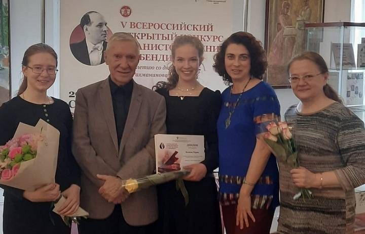 Студенты Саратовского областного колледжа искусств вошли в число лучших пианистов России