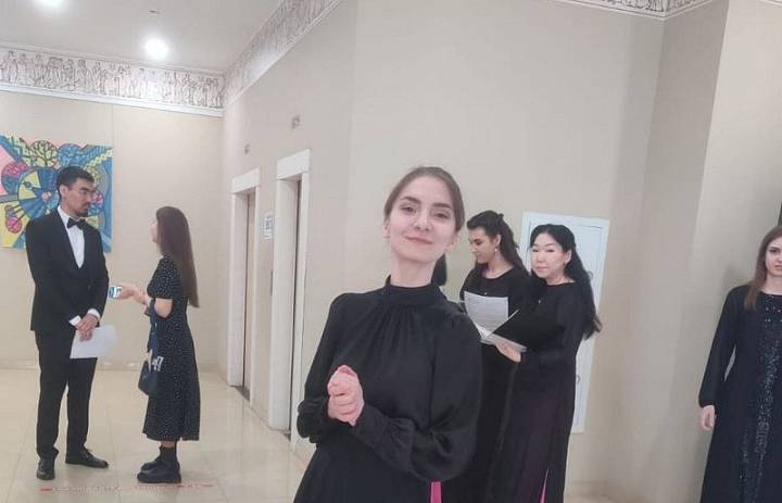 Студентка Саратовского областного колледжа искусств стала победителем I Международного конкурса хоровых дирижеров