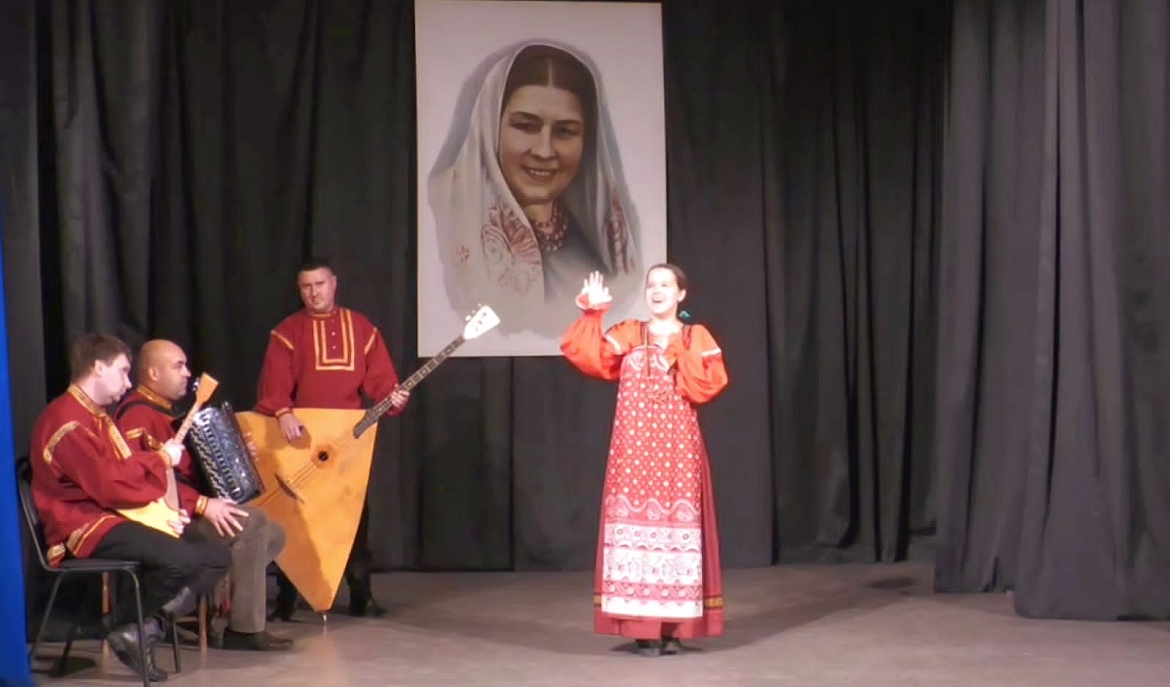 Студентка из Балашова стала лауреатом Всероссийского конкурса исполнителей народной песни 